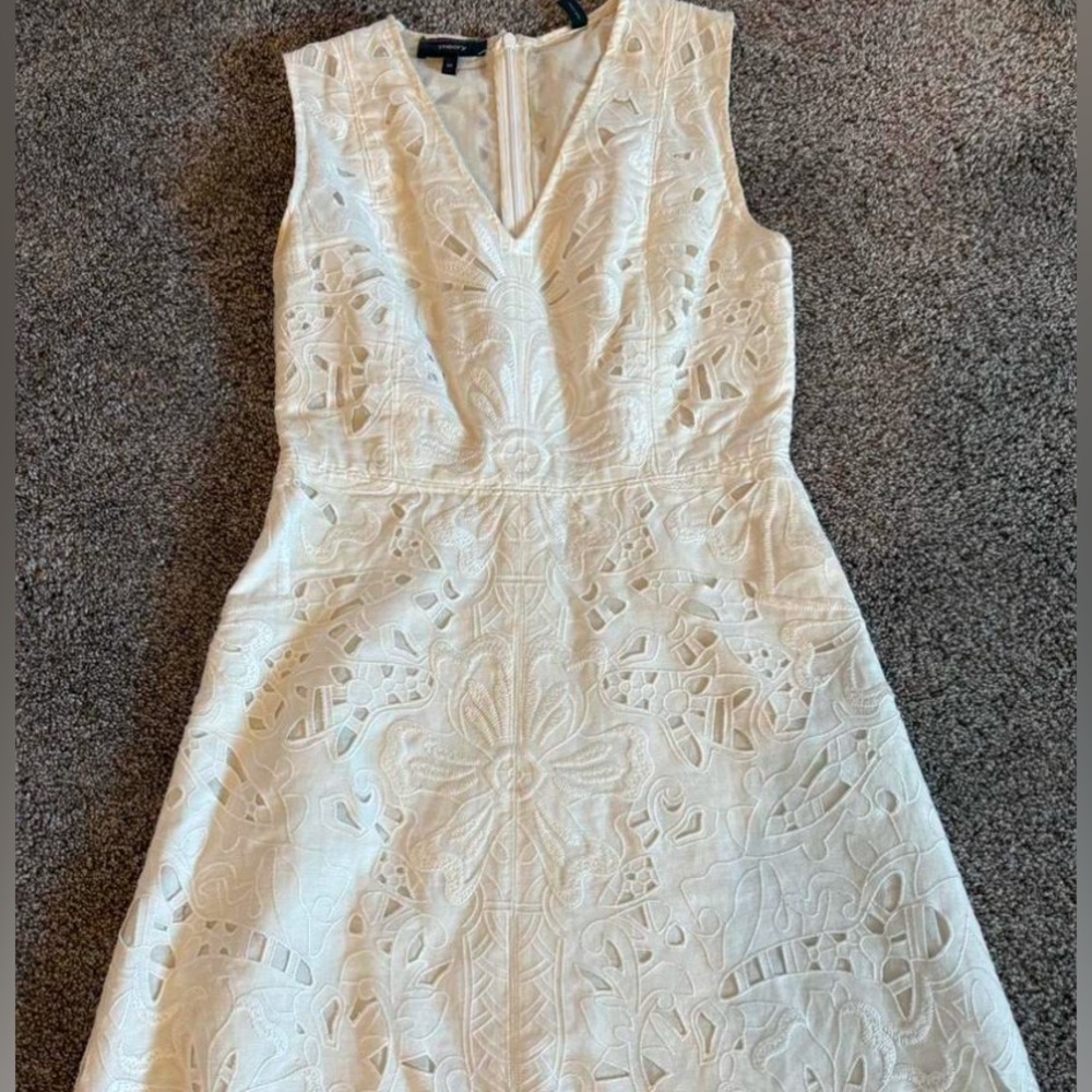 Theory White Embroidered Linen Lace Dress White Sleeveless (perfect condition)